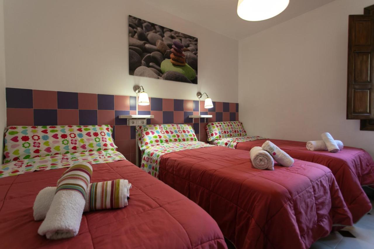 Casa Cuartel El Velero *