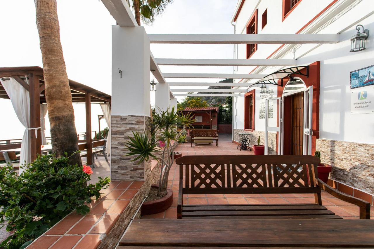 Casa Cuartel El Velero
