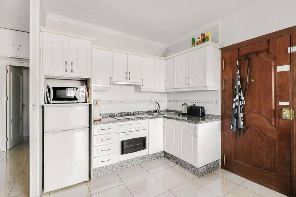 Capistrano Village, 1 Bedroom + Free Wi-fi Apartamento *