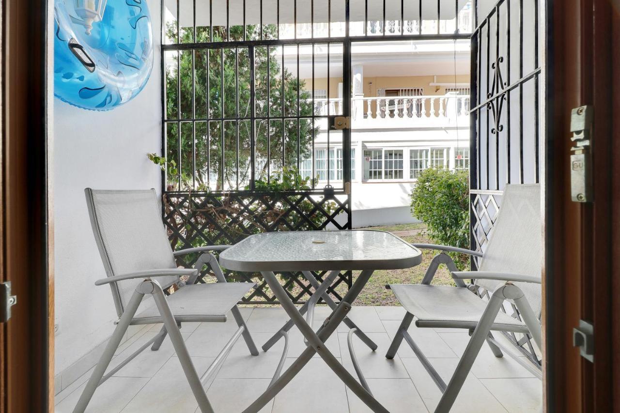 2 Bedroom Calle Carabeo, Free Wi-fi Nerja