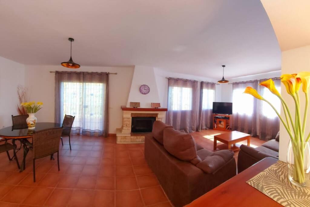 Casa Mango Villa *