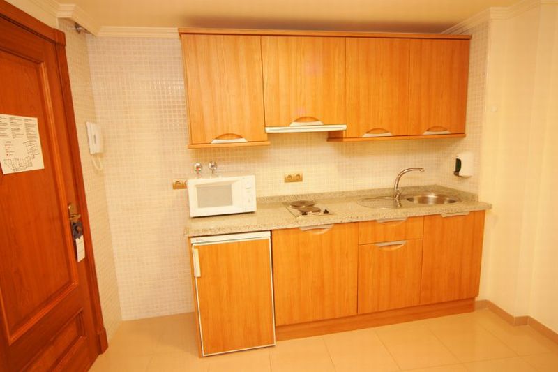 Hotel Toboso Apar - Turis 3*