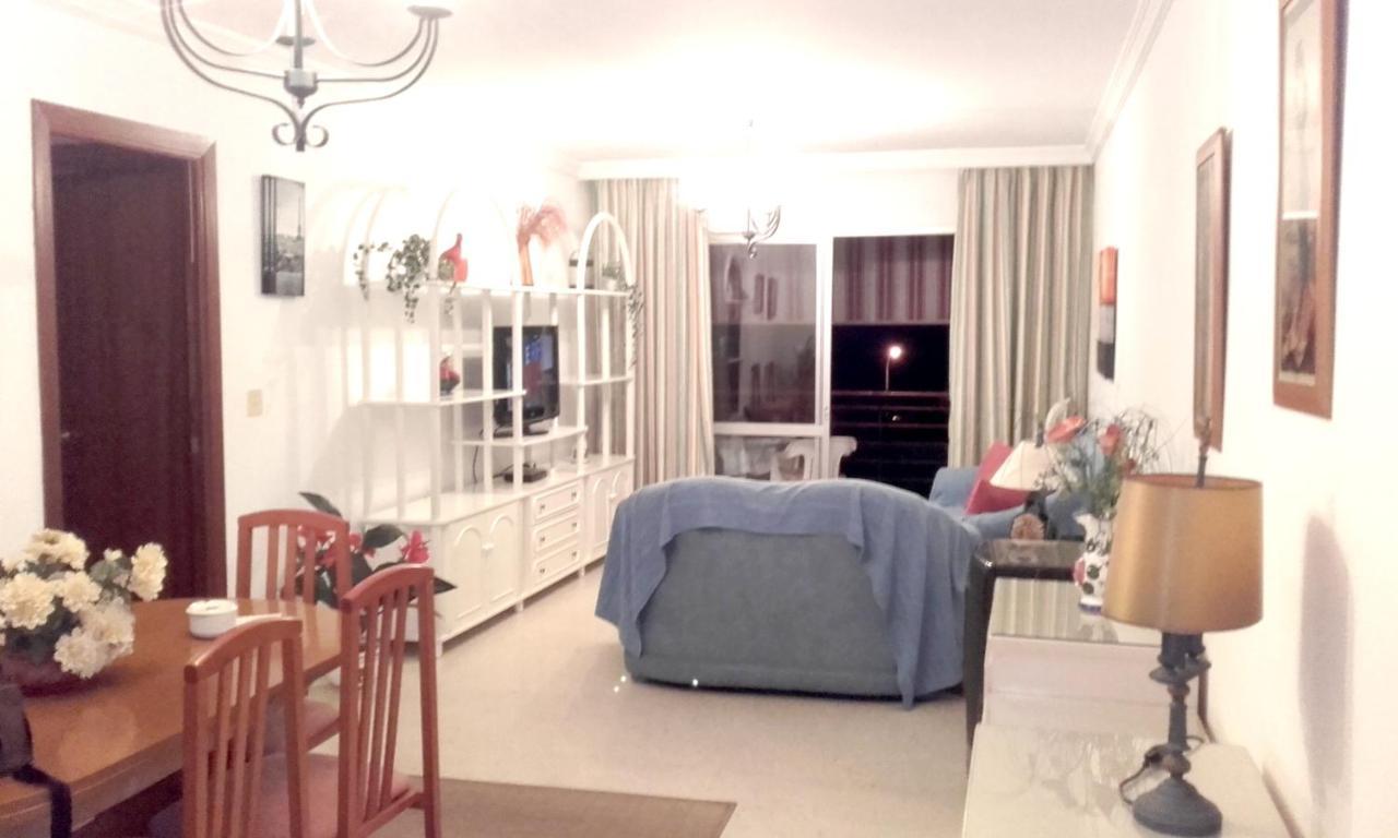 Modern In With Sea View, 90 Sqm Apartamento Nerja