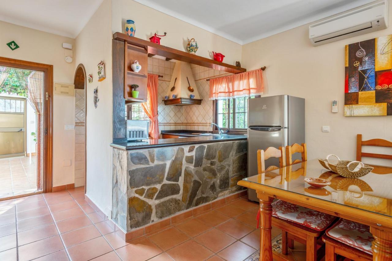 Charming House With Sea View, And Private Pool Сasa de vacaciones