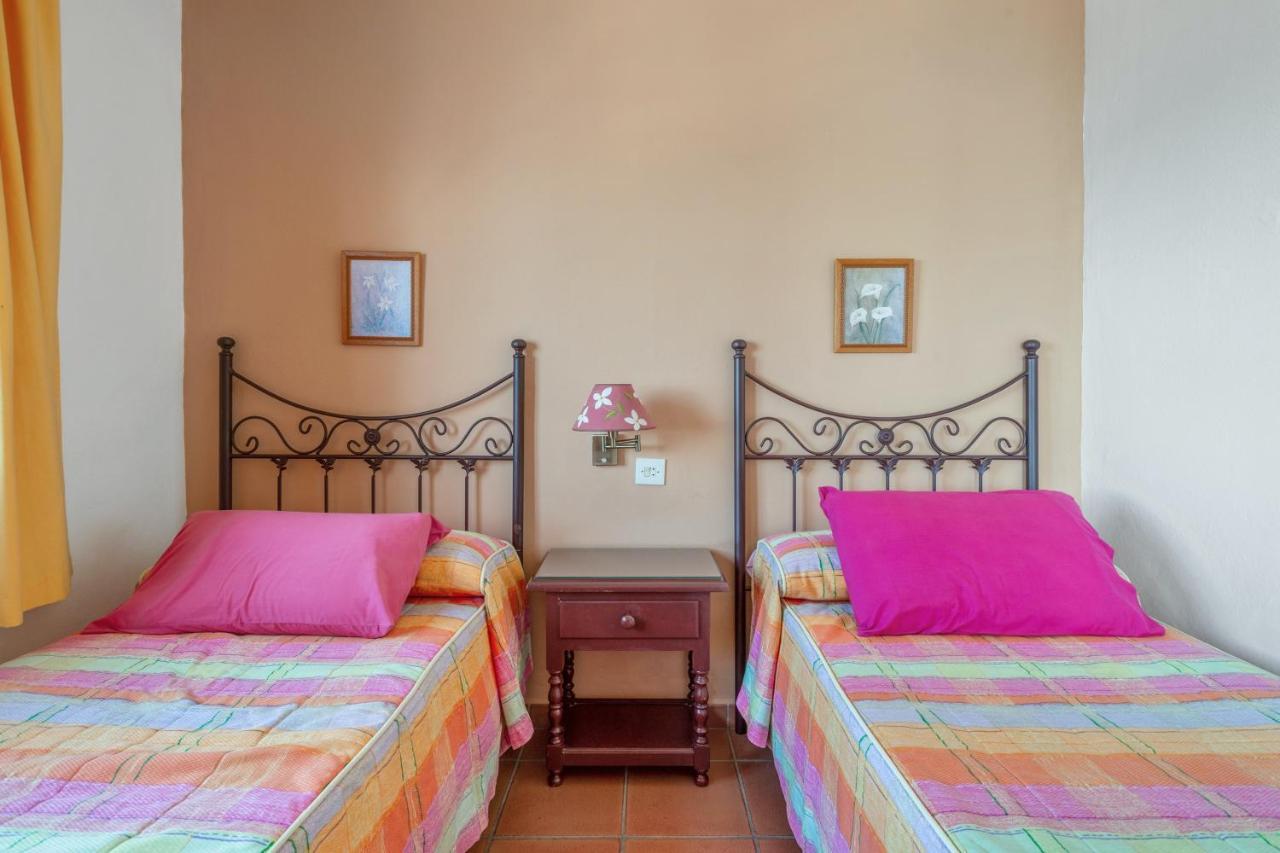 Charming House With Sea View, And Private Pool Сasa de vacaciones