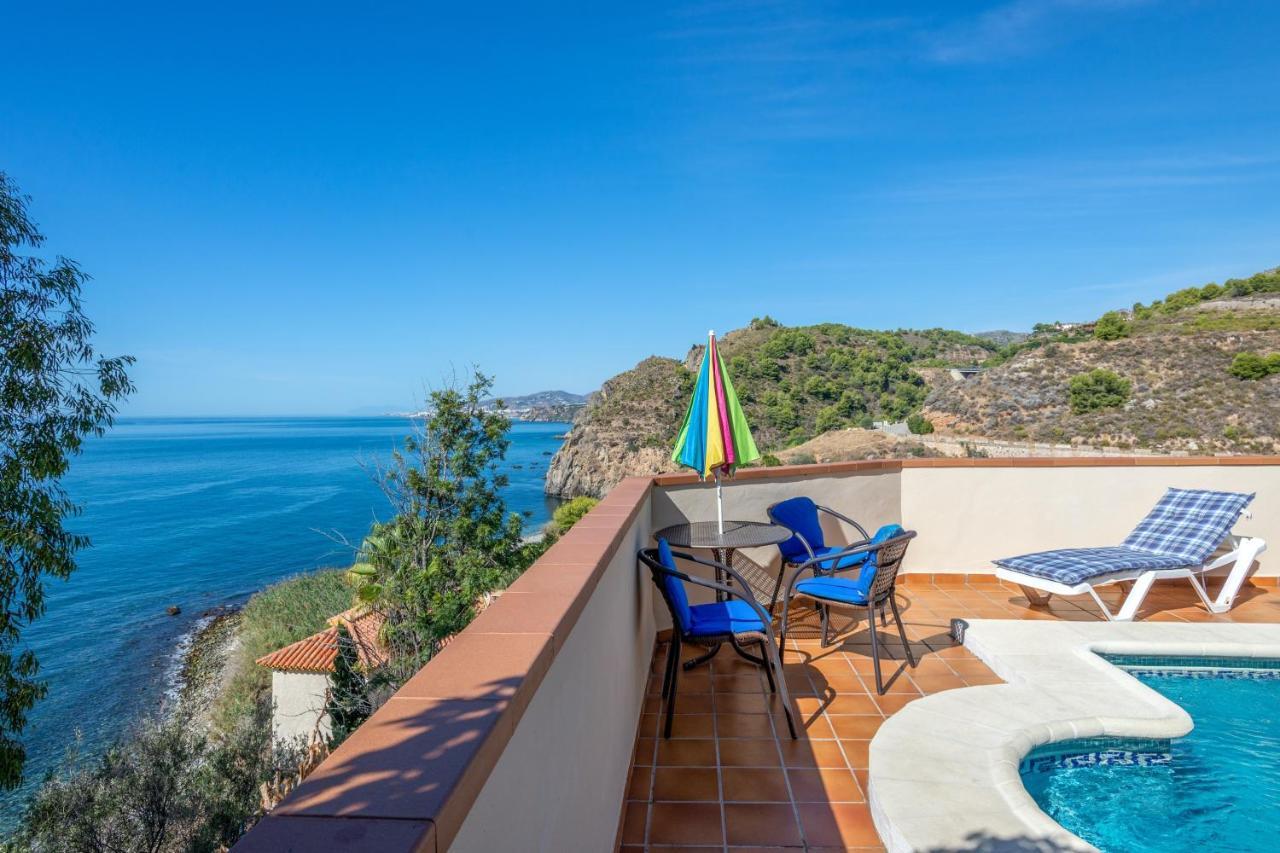 Seaside Retreat: Nerja's Two-bedroom Oasis With Pool And Views Holiday home Nerja