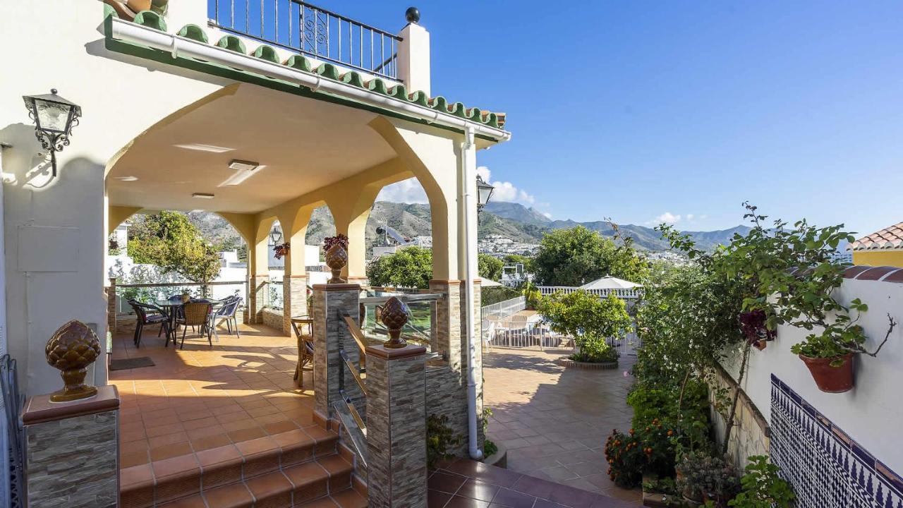 Villa Lola Casitas Select