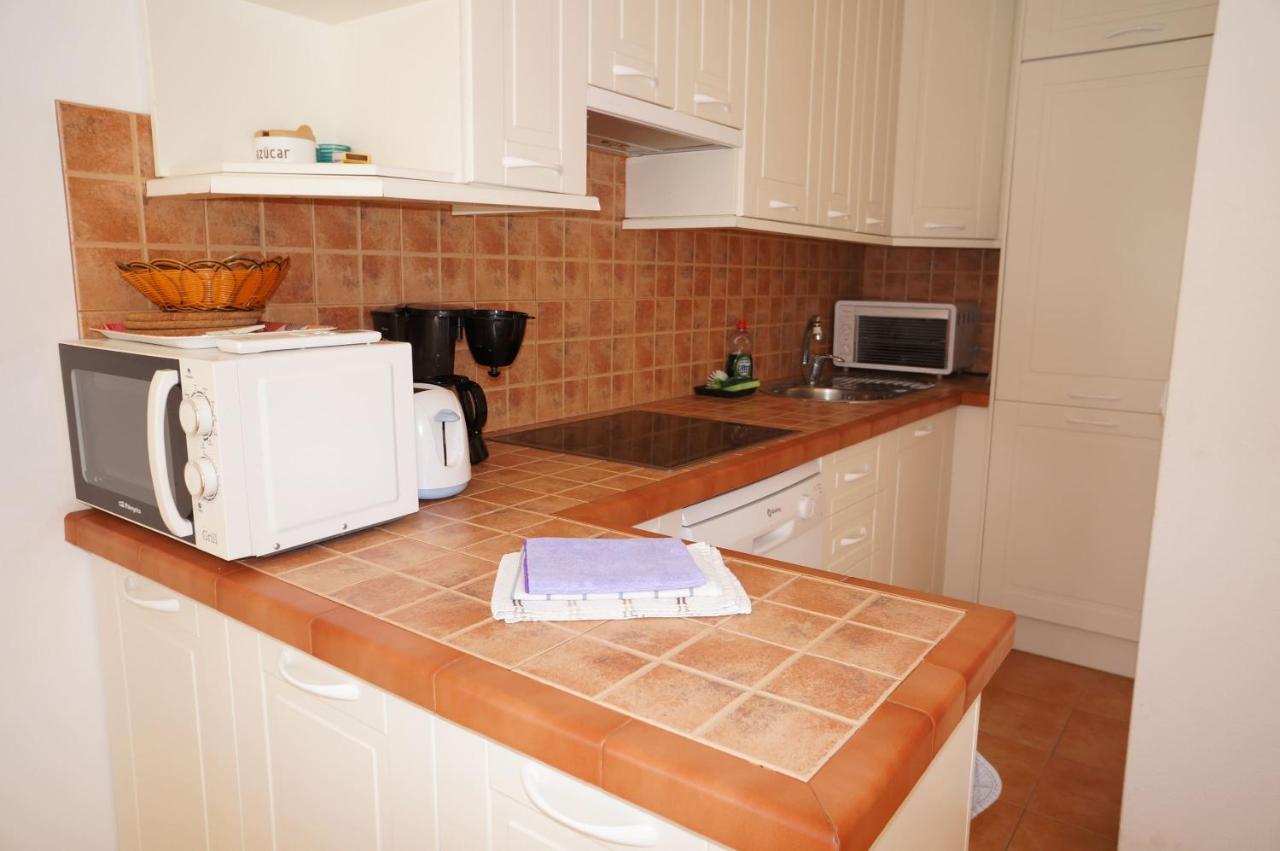 Edf Tahiti Apartamento *