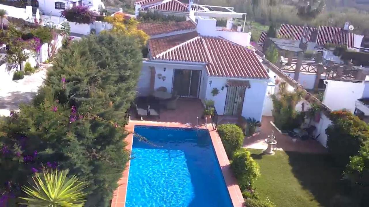 Bonita En Casa Palomas Villa Nerja