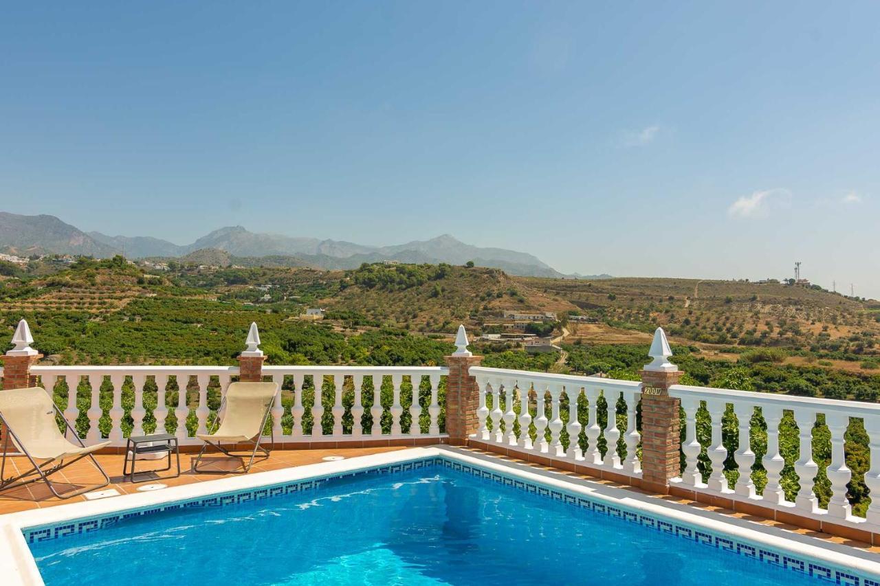 Andalucia: Cerca De Todo, Intimidad Y Espacio * Nerja