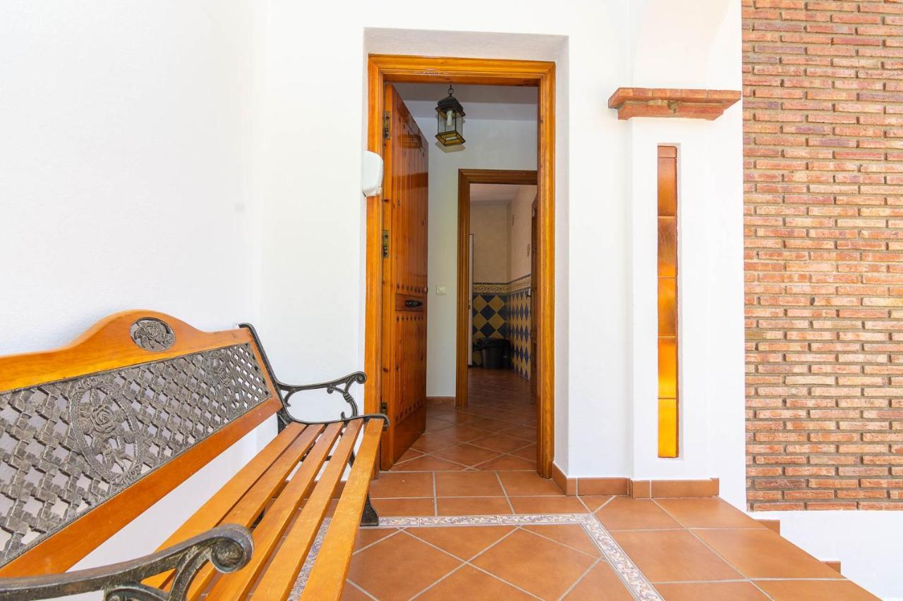 Villa Andalucia: Cerca De Todo, Intimidad Y Espacio Nerja