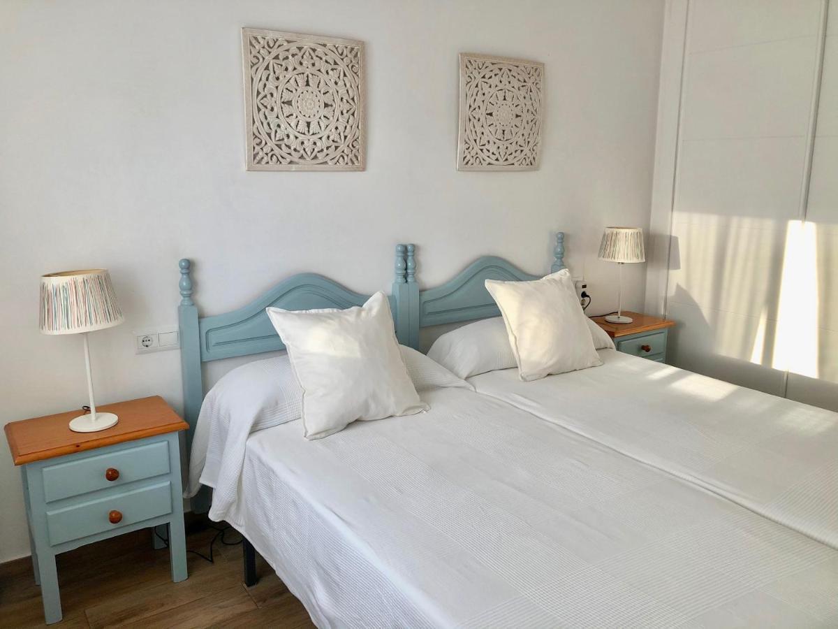Apartamento Edf. Gaviota 3º2 *