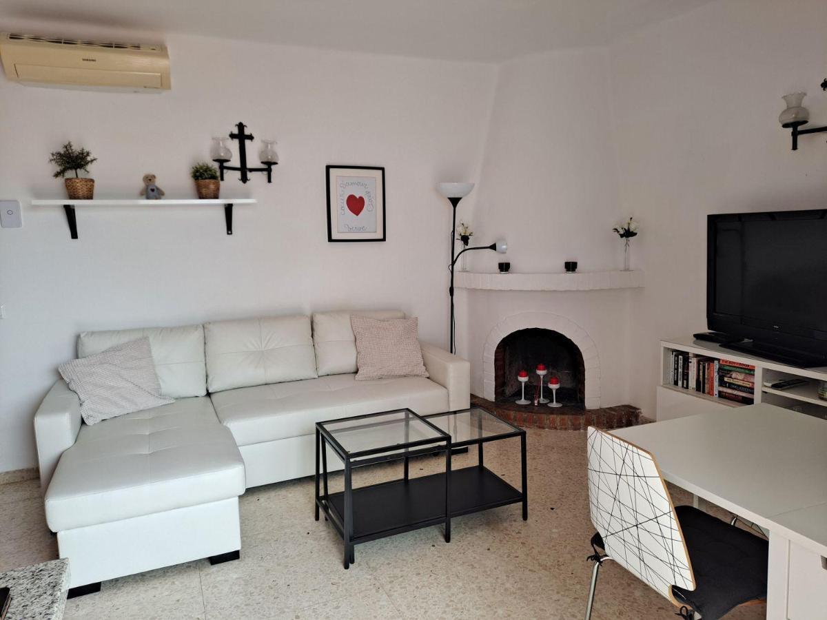 Pueblo 106a Menyber Nerja