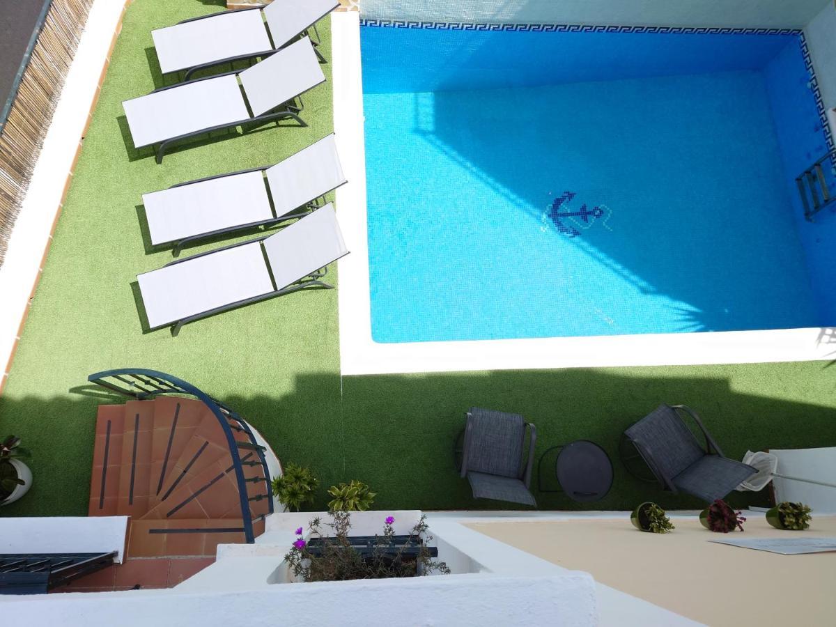 Pensión Carmen -- Boutique By The Sea