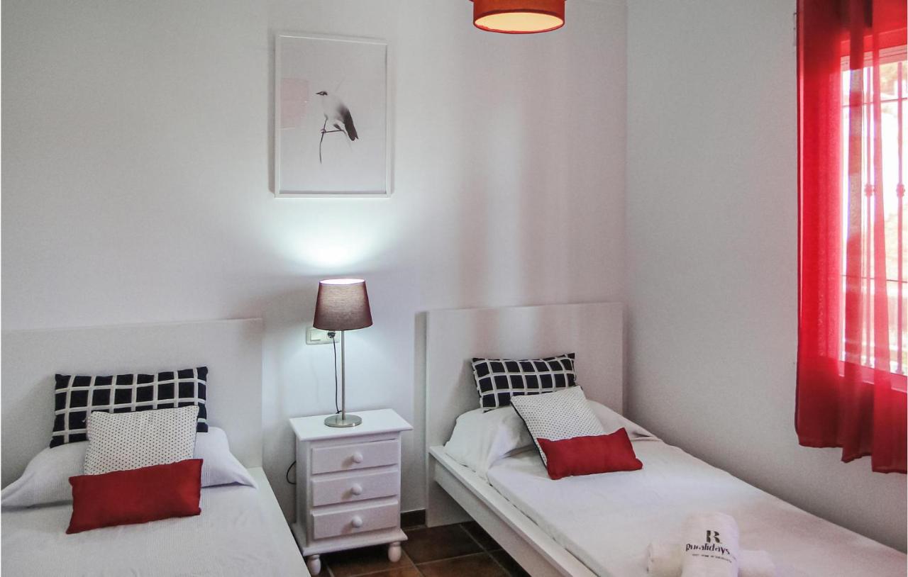 4 Bedroom Gorgeous In Frigiliana Сasa de vacaciones