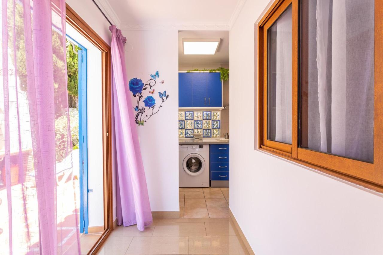 Con Piscina Privada