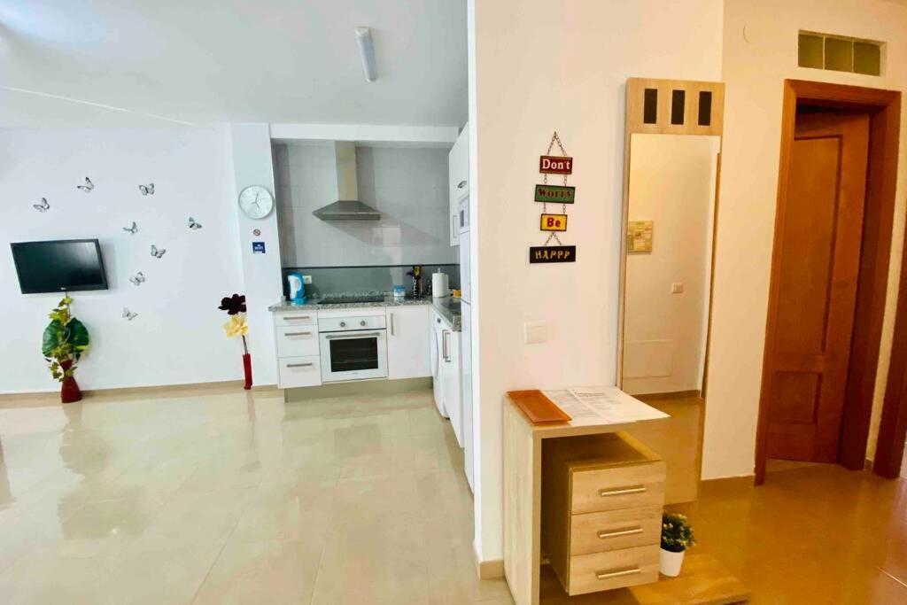 “smile Nerja” Chic With Wifi, 4 Guests *