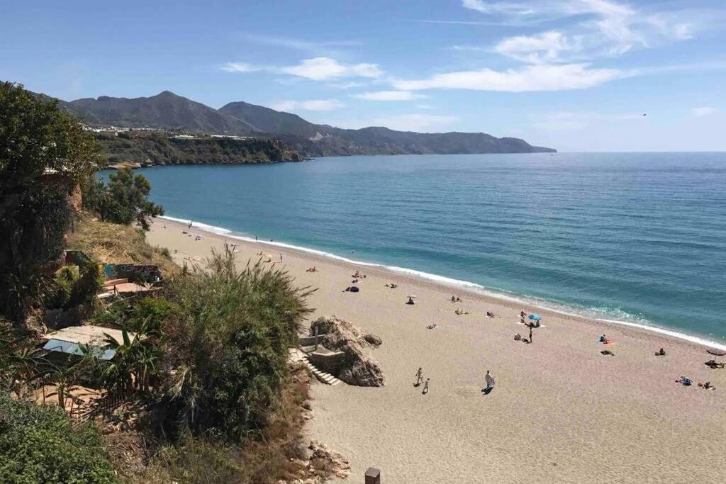 “smile Nerja” Chic With Wifi, 4 Guests *