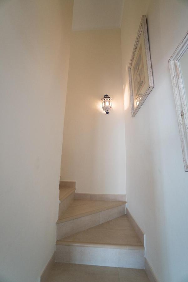 Urb. La Hacienda, 16 Apartment