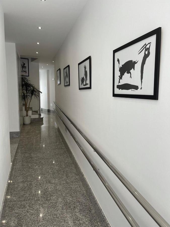 1 Gran8nerja Apartamento *