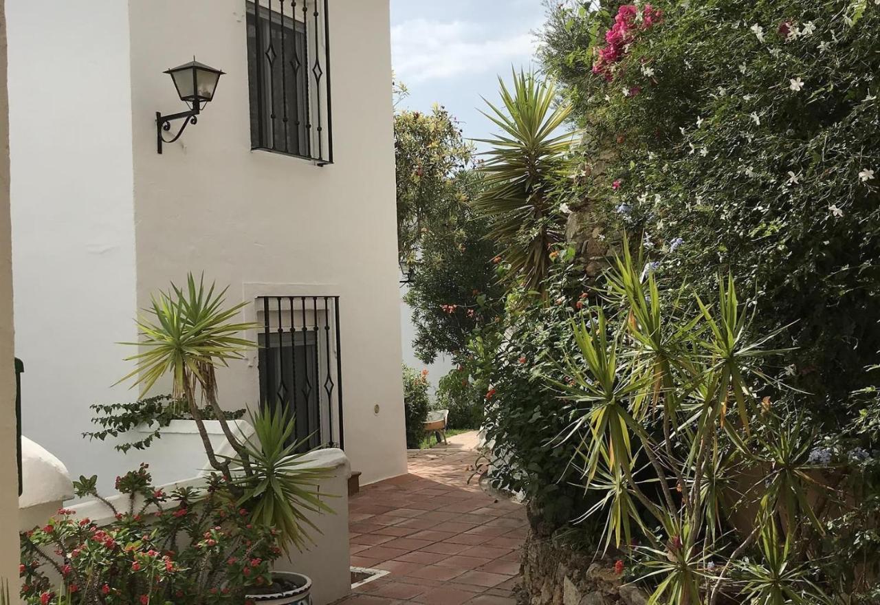 Casa11 - Oasis De Capistrano Nerja