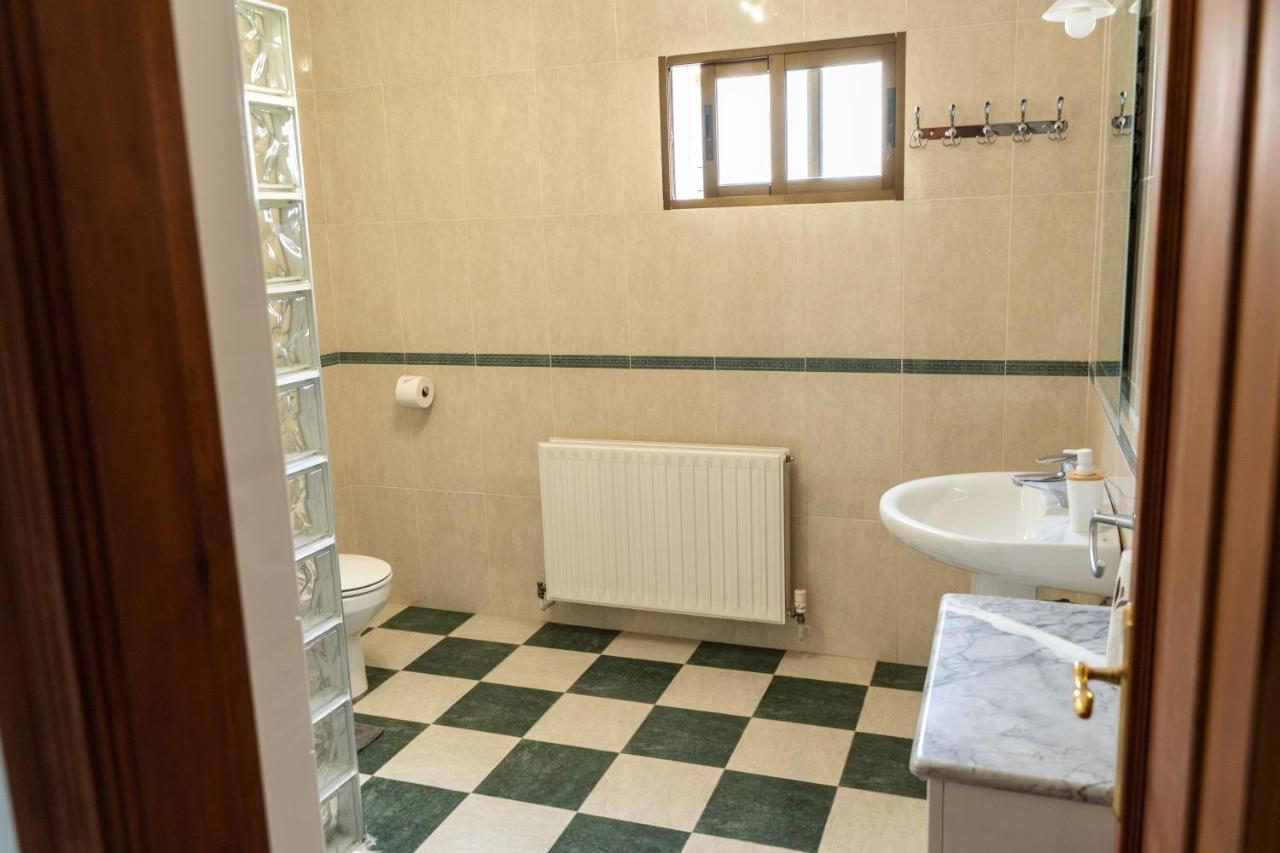 With Private Pool & Large Private Garden *
