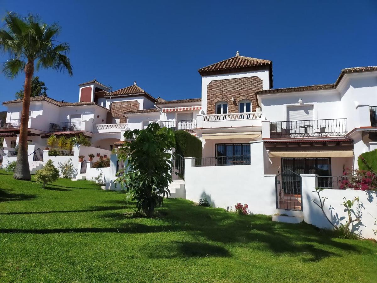 Pousada Casa Cipreses 4 *