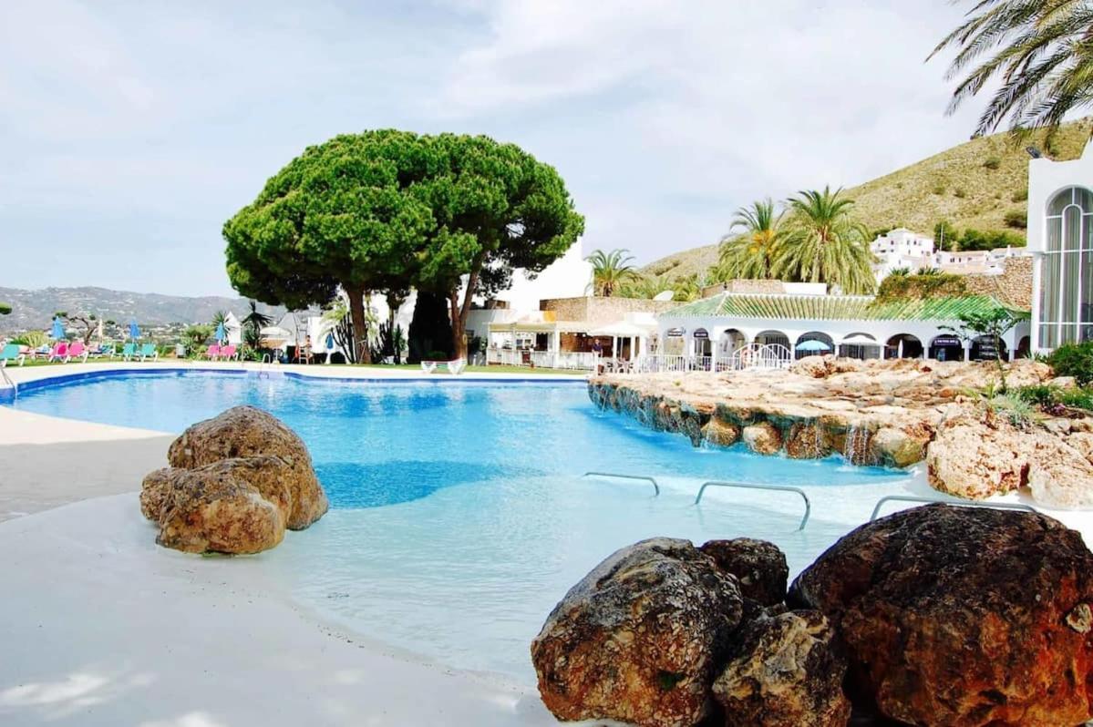 Beautiful With Amazing Sea View Apartment Nerja