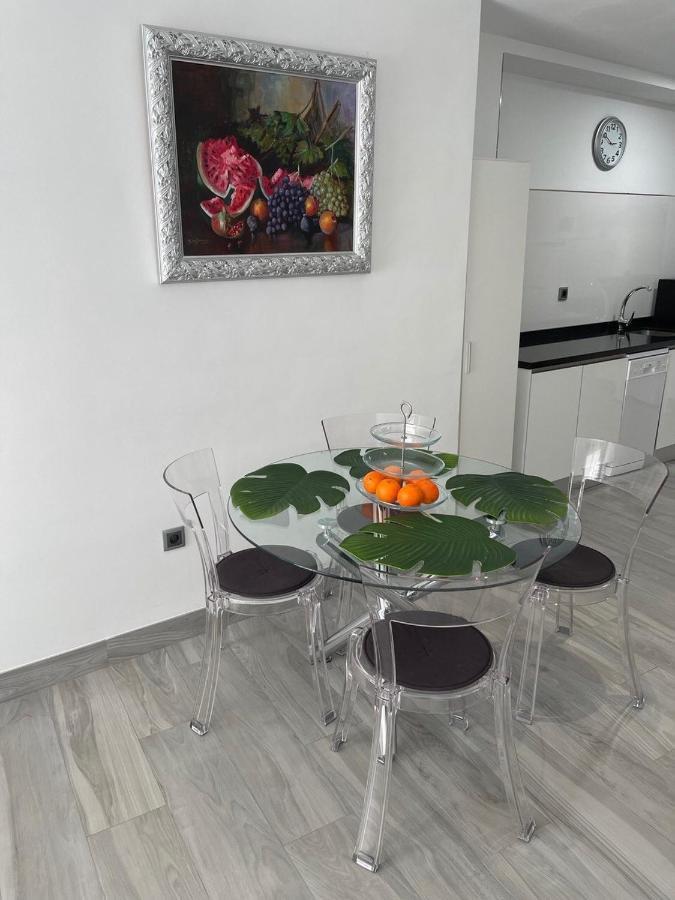 2 Gran8nerja Apartamento