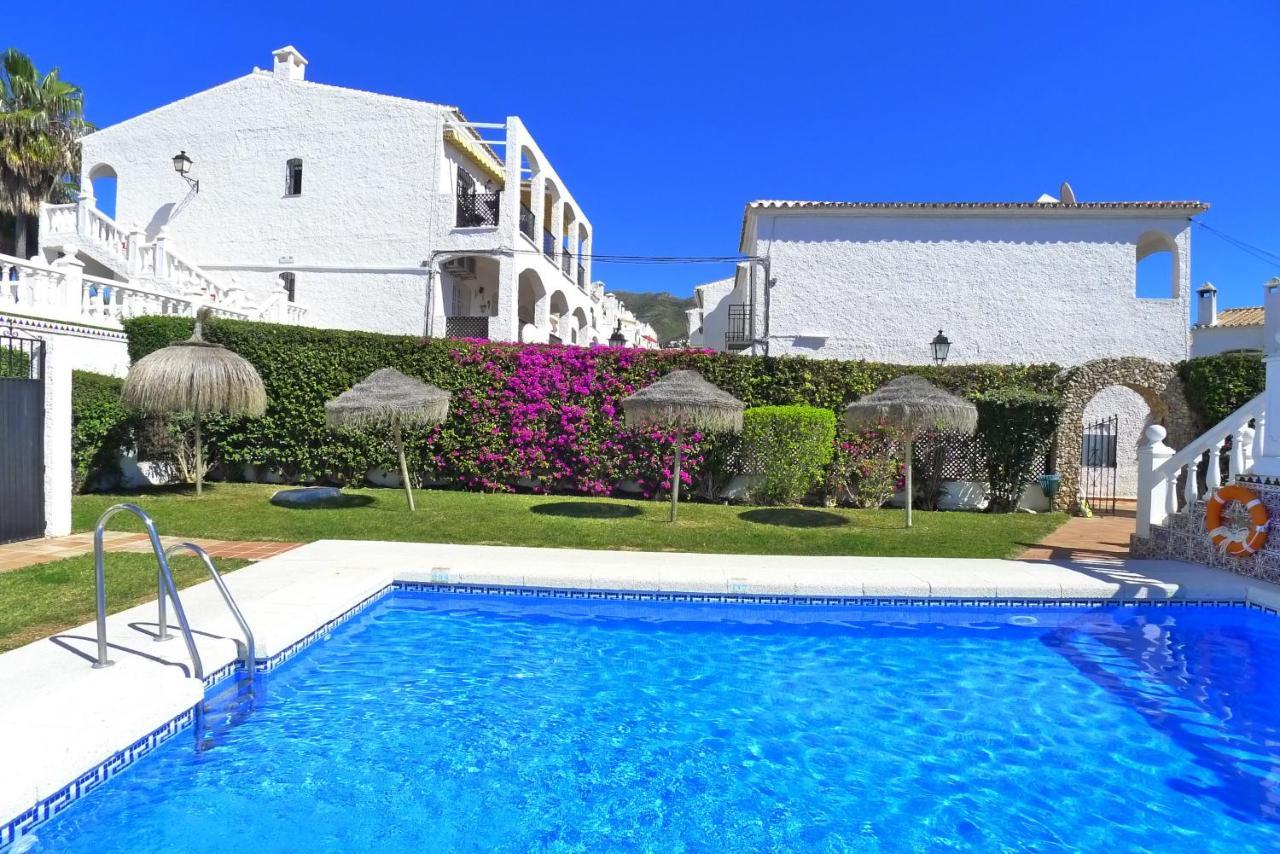 R1351 Verano Azul 31bis Apartamento Nerja