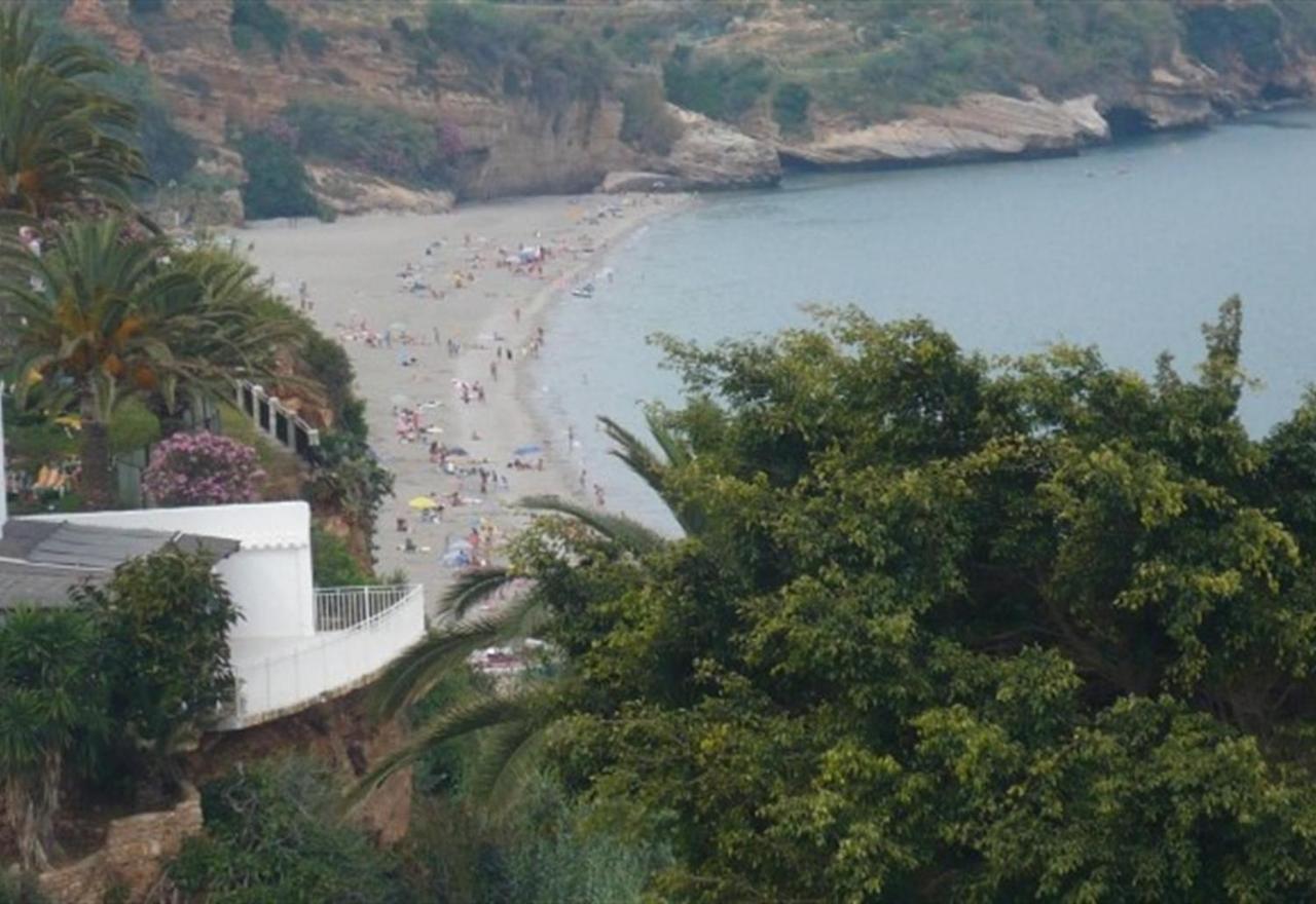 Carabeillo Near Beach *