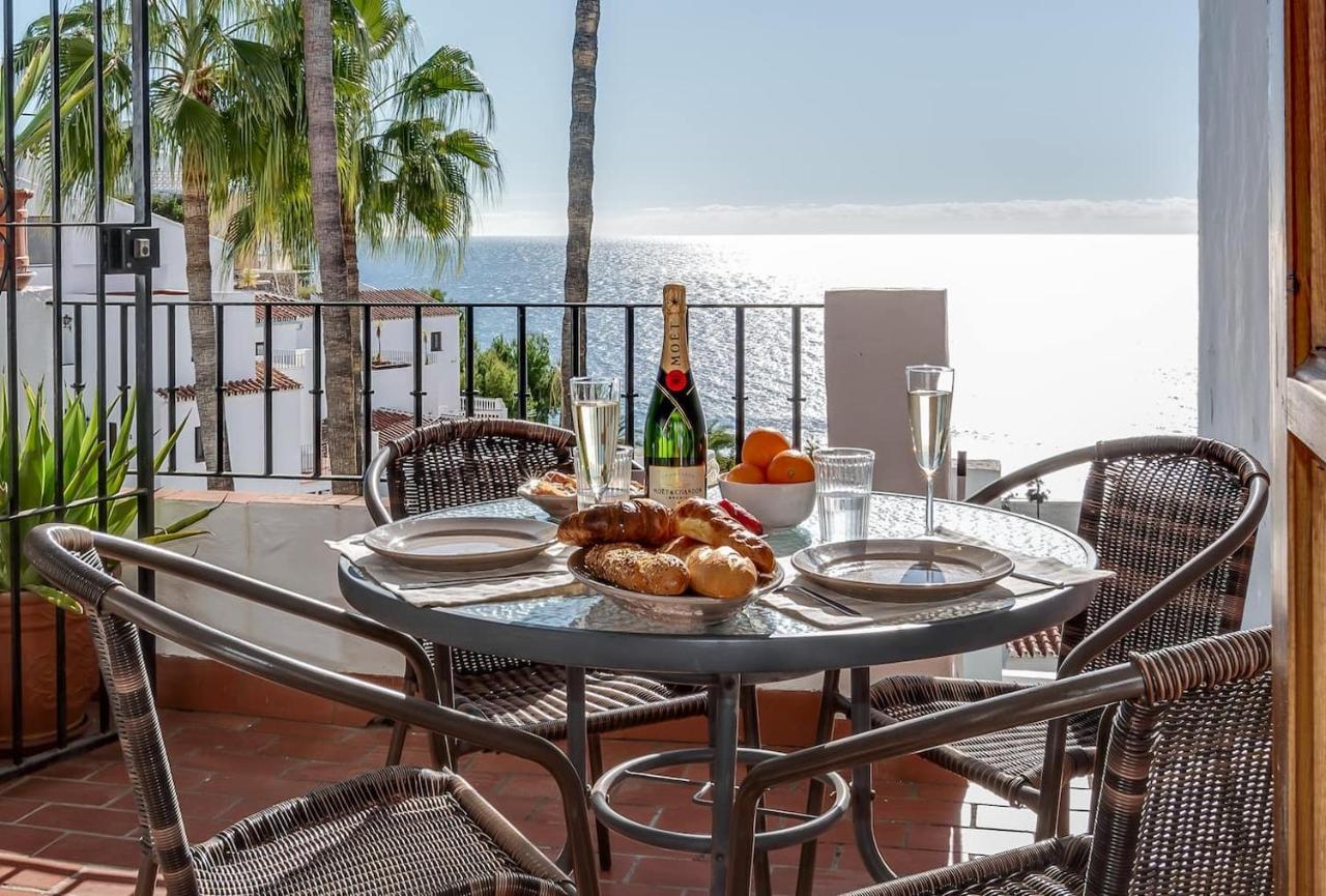 Capistrano Playa Views Nerja