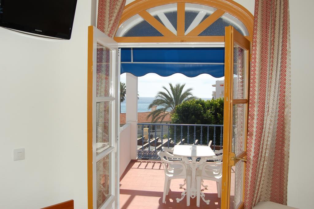Hostal Marazul *