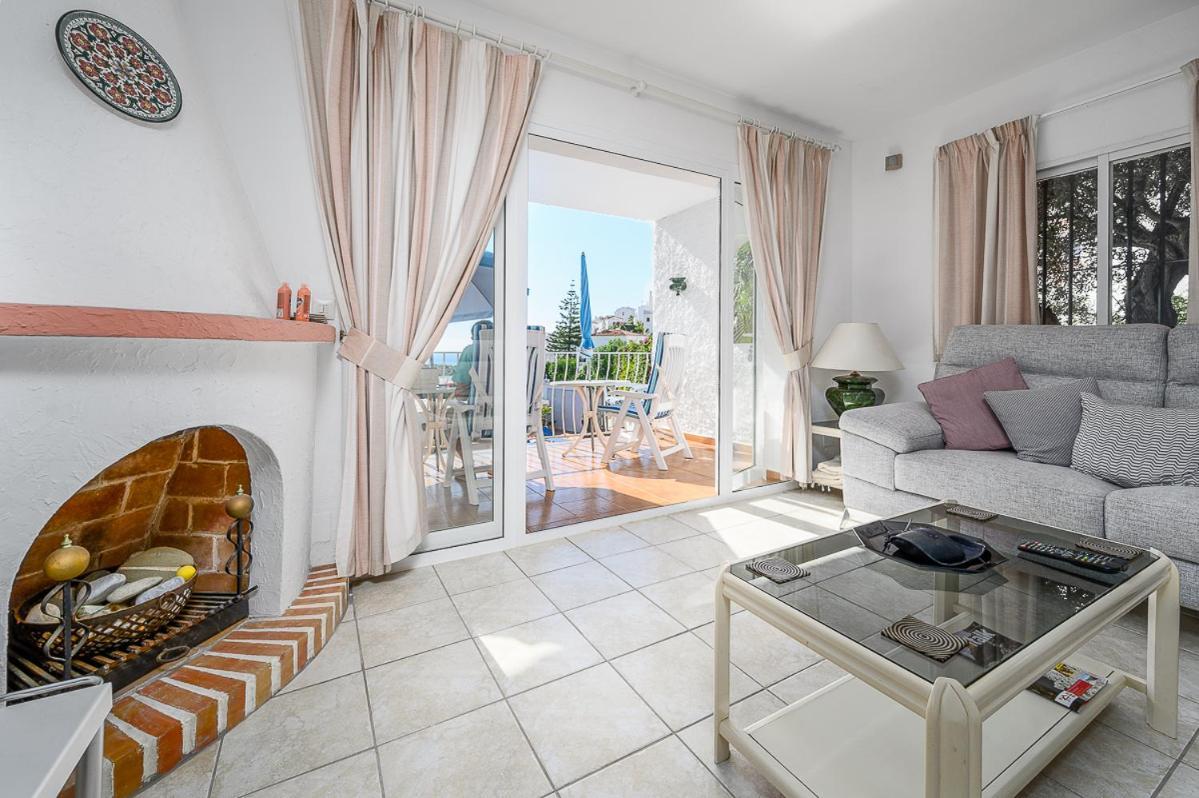Villa Chimenea With Pool And Lovely Garden Nerja