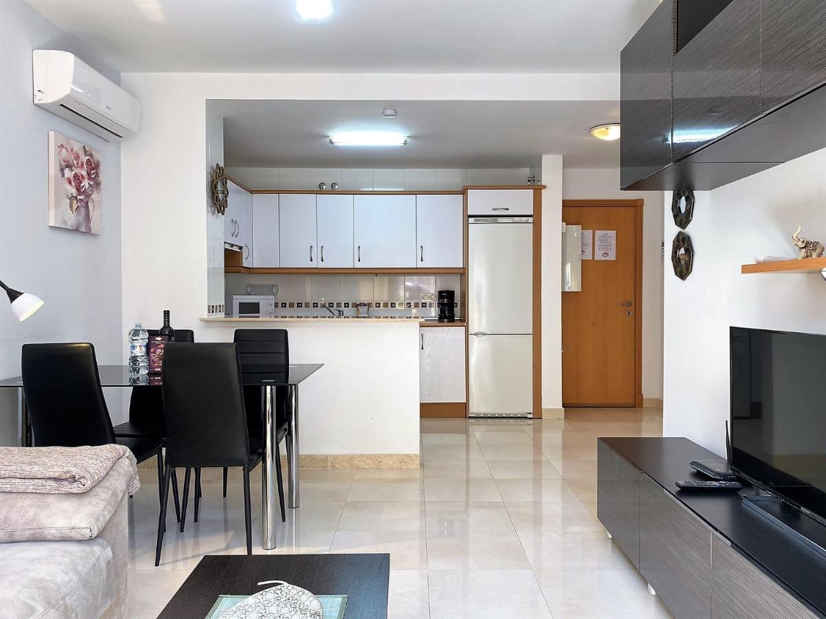 Triton Casasol Apartment