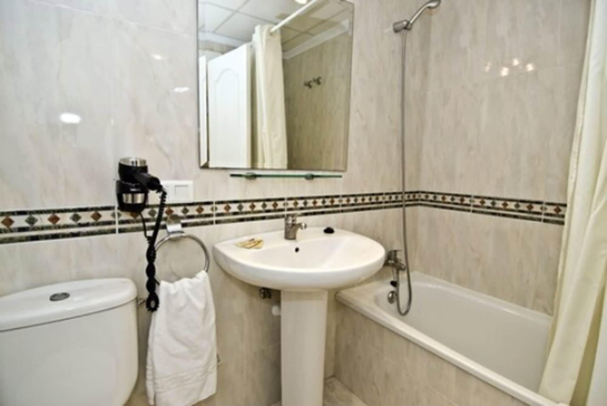 Apartment Hc Burriana Playa Nerja