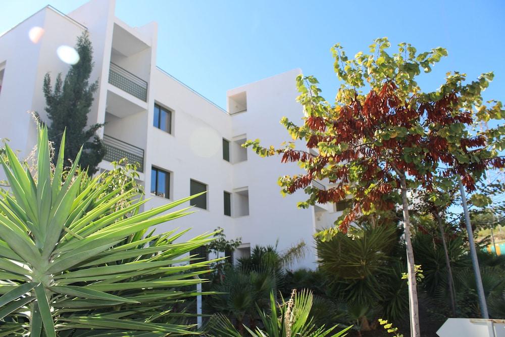 Resort De 2*
