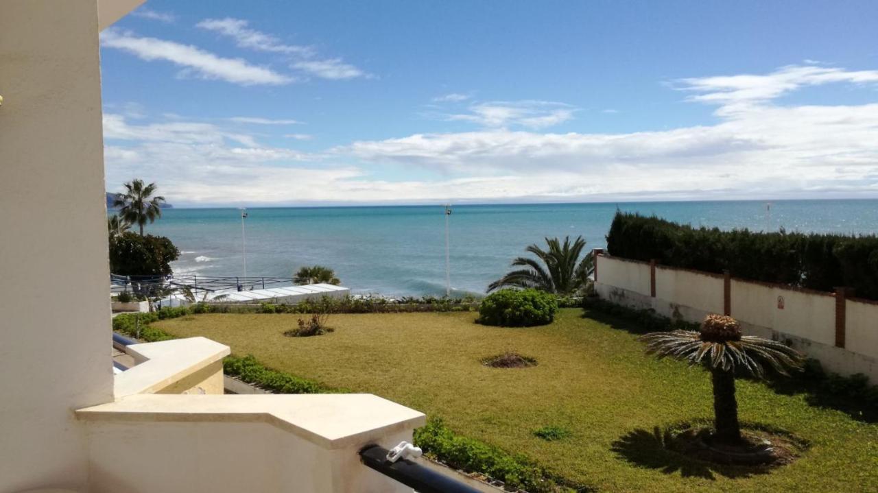 A Pie De Playa. Nerja