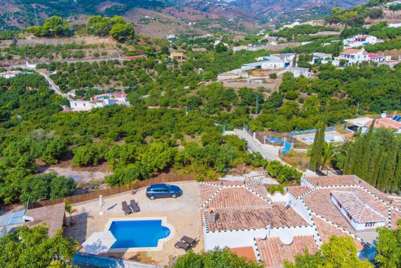 Maravillas Villa *