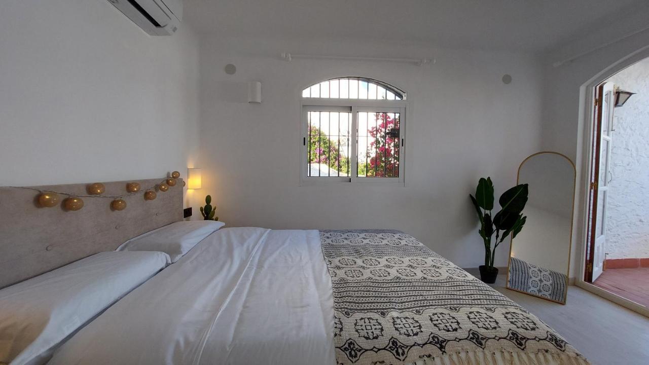 New Boho With Balcony, Private Garden And Communal Pool Nerja