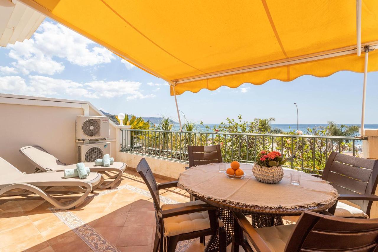 Sunny Frontline Burriana Nerja