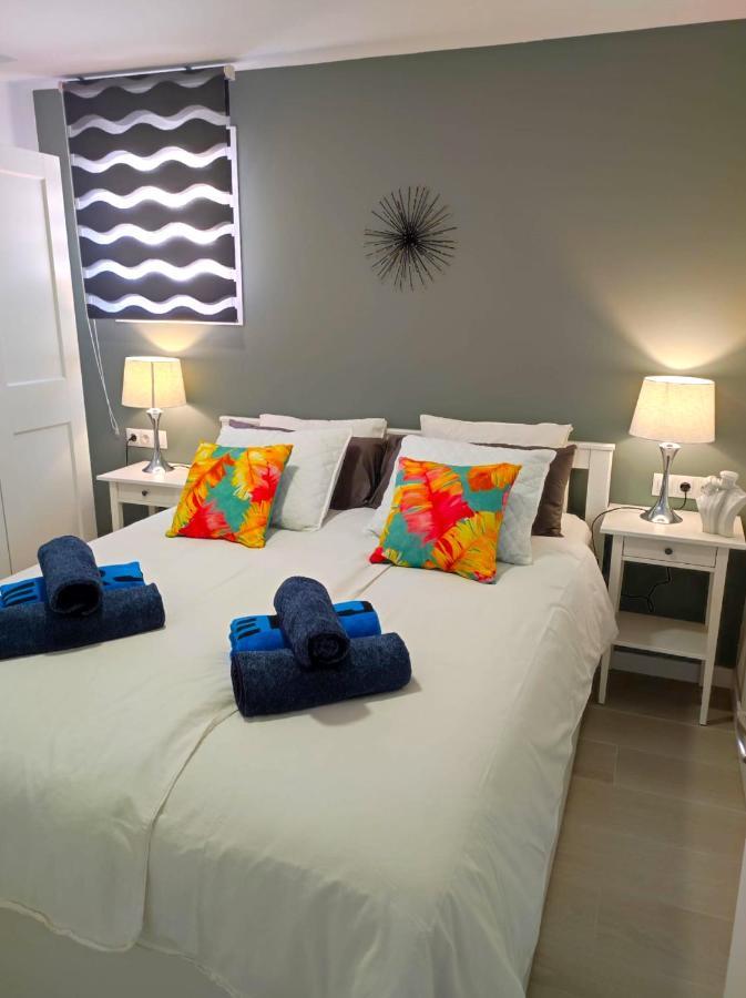 1 Bedroom Beachfront At Torecilla