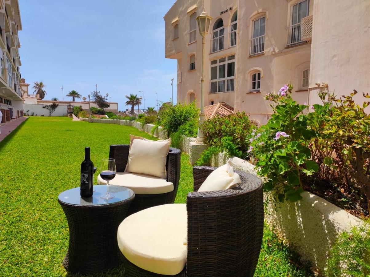1 Bedroom Beachfront At Torecilla Apartamento