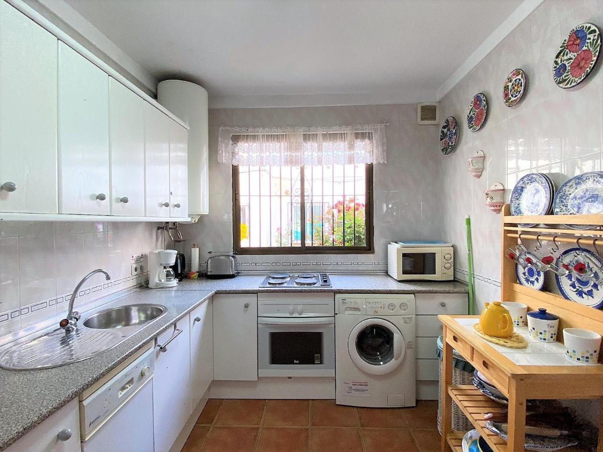 Nueva 52 Pubelo Andaluz Casasol Nerja