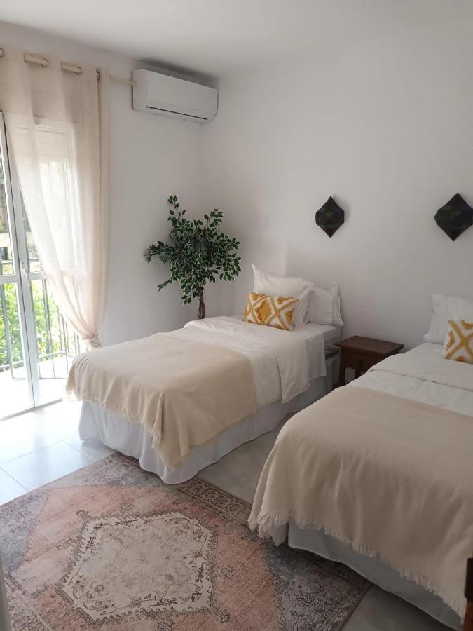Nueva Pueblo Andaluz Casa Grafton Сasa de vacaciones *