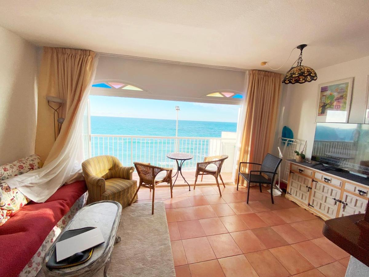 Apartment Over Torrecilla Beach Promenade *