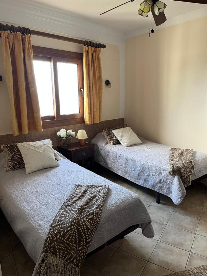 Carabeo 70 Menyber * Nerja