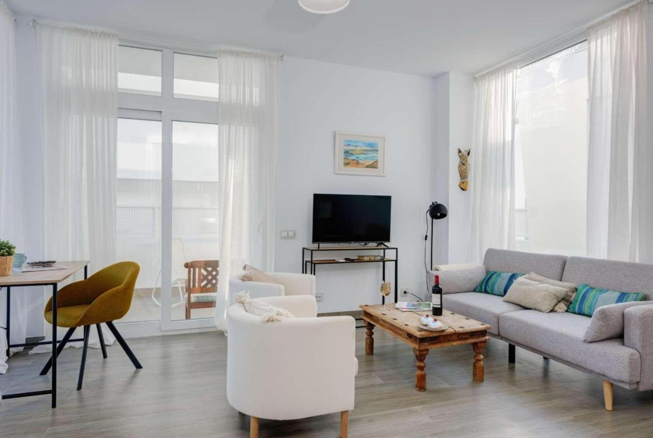 Capistrano Blue Cinco * Nerja