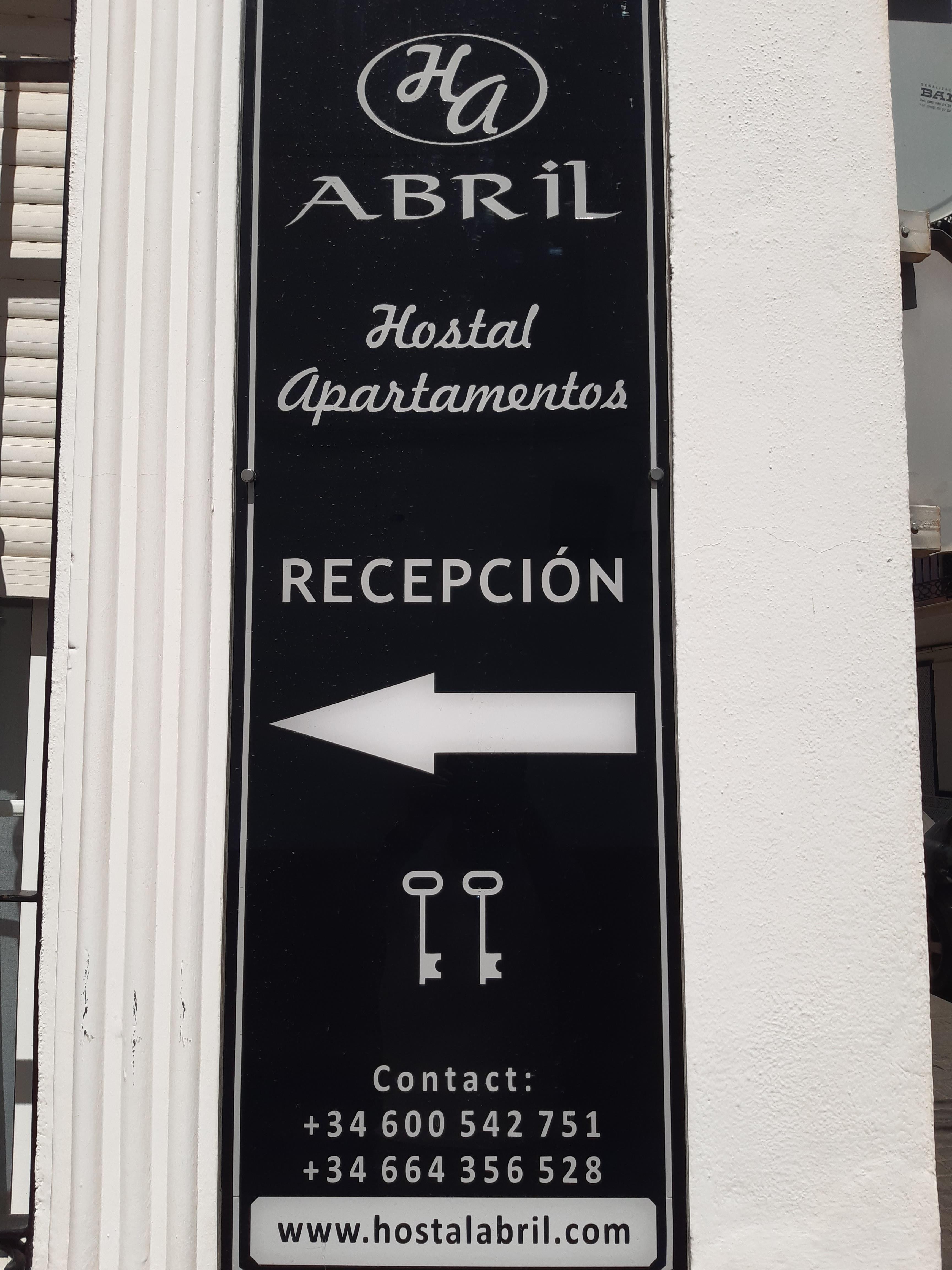 Pensión Abril 2*