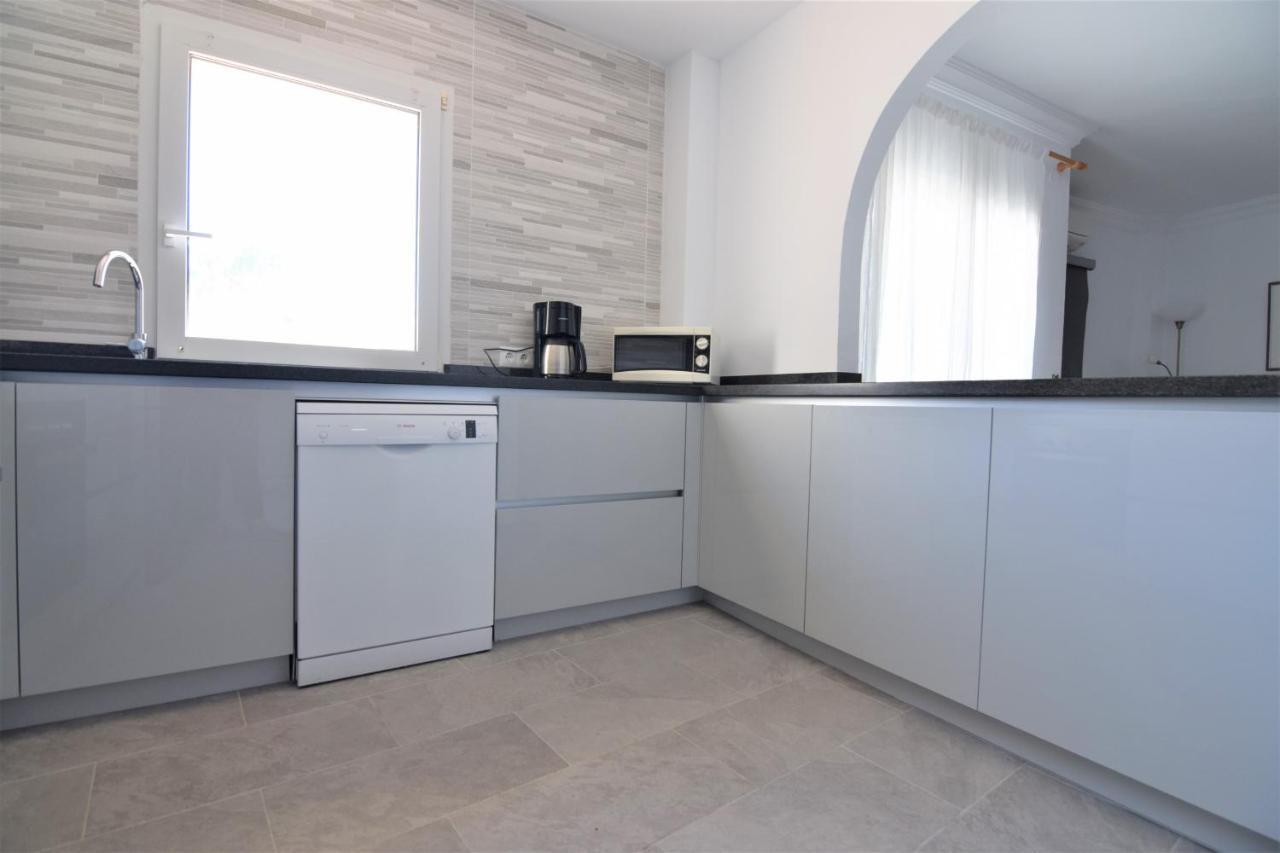 Apartment Edf. Stella Maris P4 1ºb *